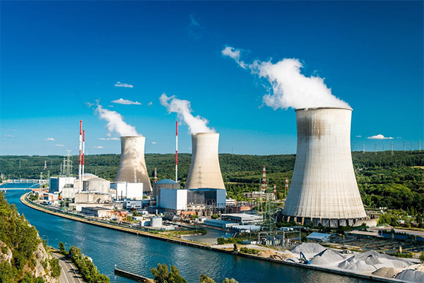 Central nuclear construida con los más altos estándares de material de acero inoxidable